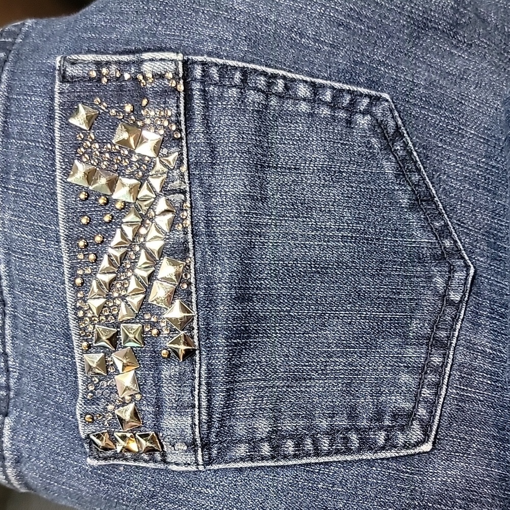 Cache Jeans Size 2 - Picture 2 of 7